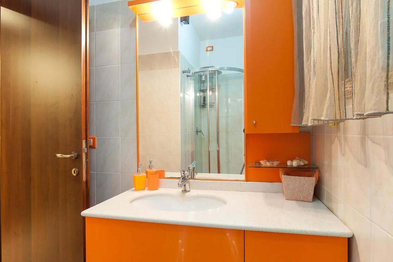 Moderno Appartamento Zona Centrale Latina Ngoại thất bức ảnh